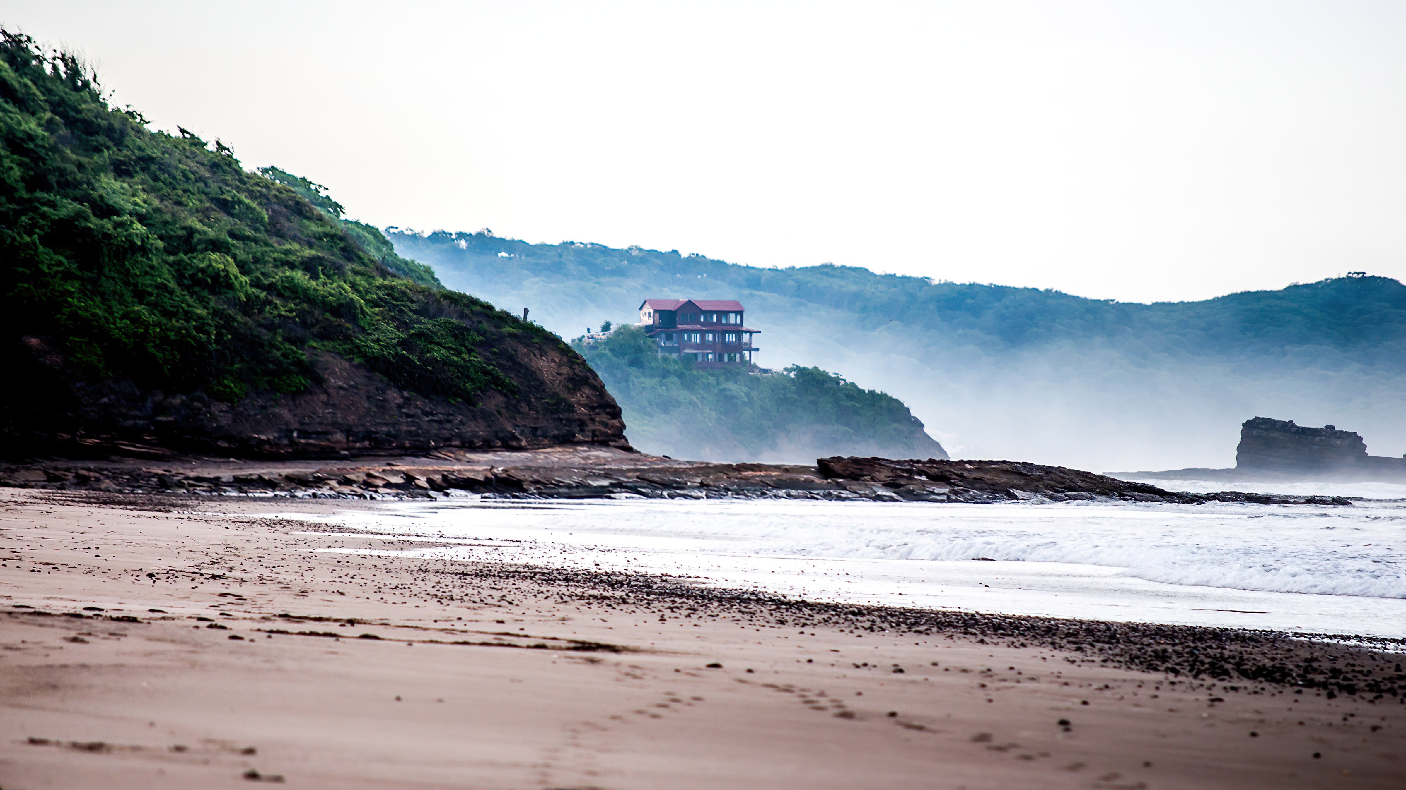 Magnific Rock Popoyo zentralamerikanisches Surf Camp in Nicaragua | LUEX